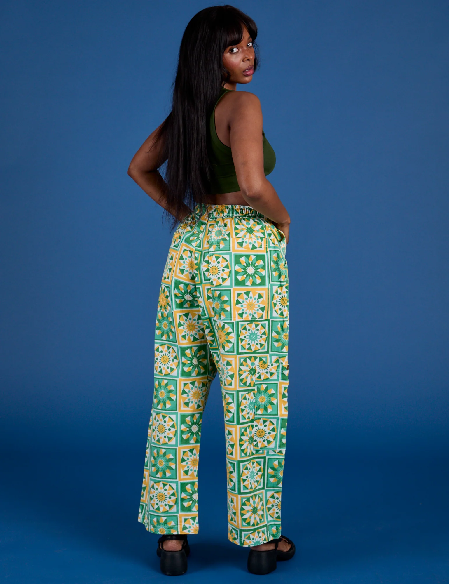 Drop Pocket Cargo Pants - Spring Quilt Print - Image 13