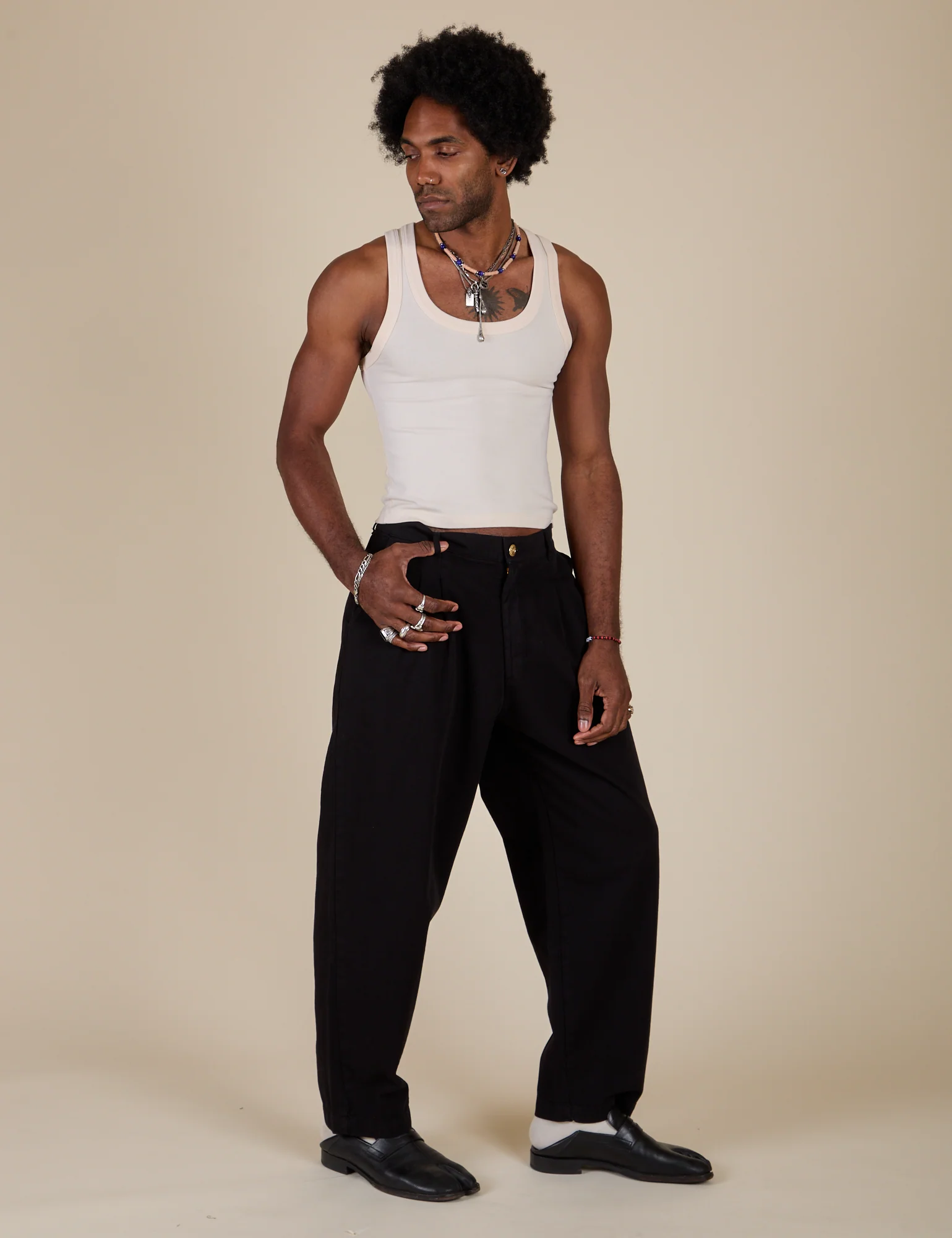 Heavyweight Trousers - Basic Black - Image 15
