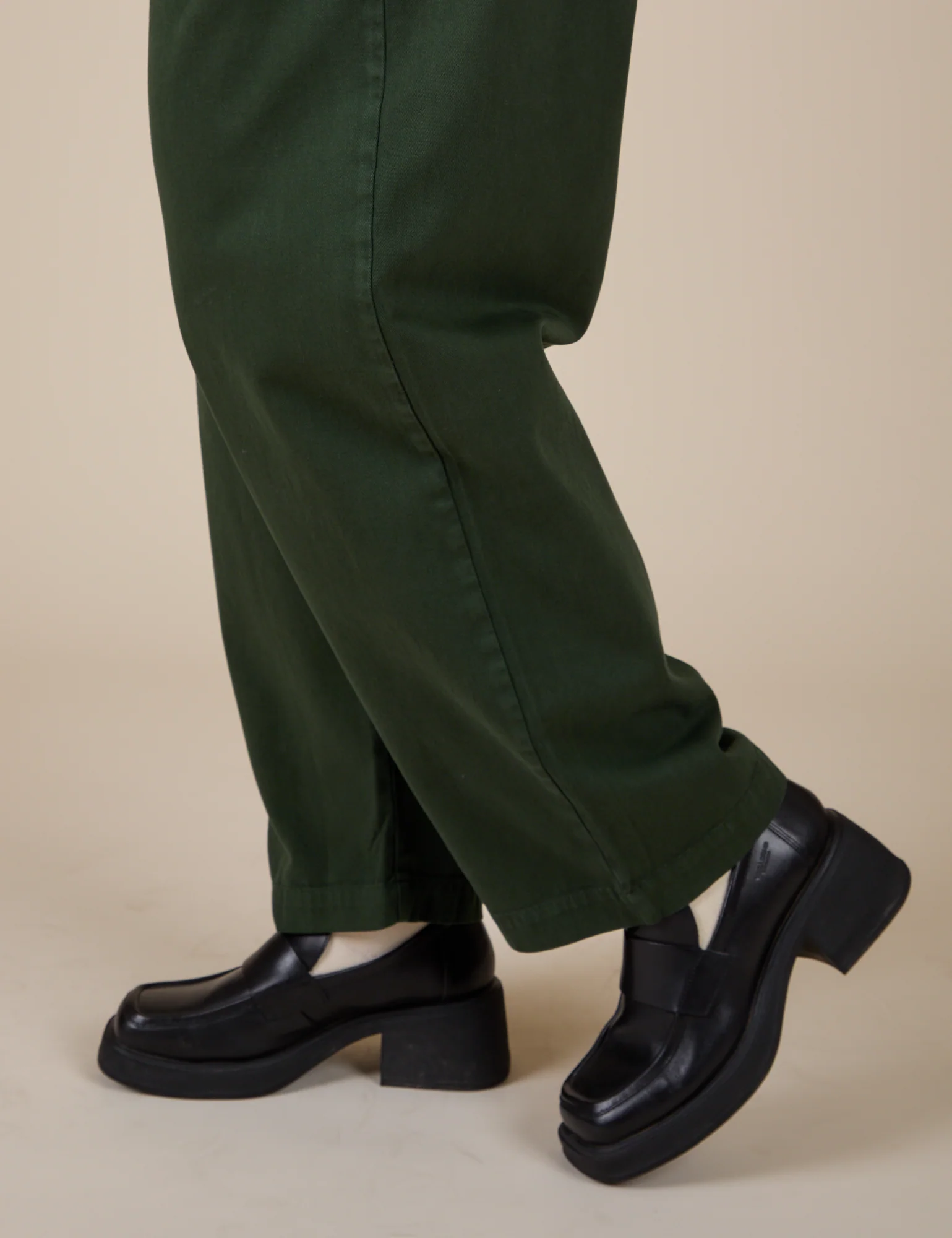 Heavyweight Trousers - Swamp Green - Image 18