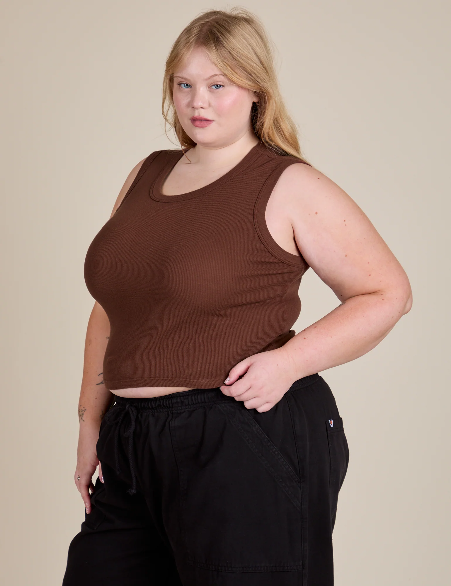 Muscle Tee - Fudgesicle Brown - Image 28