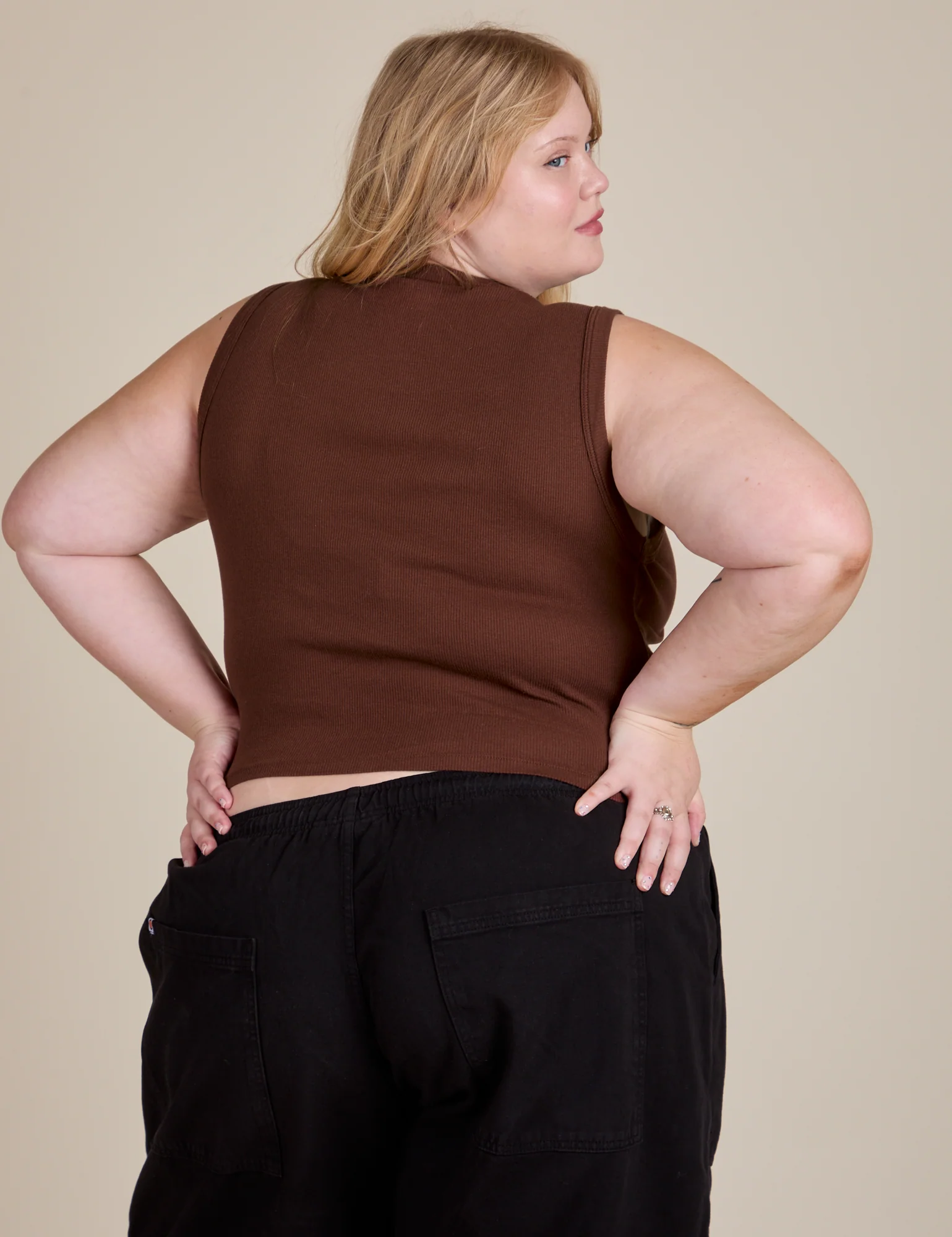 Muscle Tee - Fudgesicle Brown - Image 29
