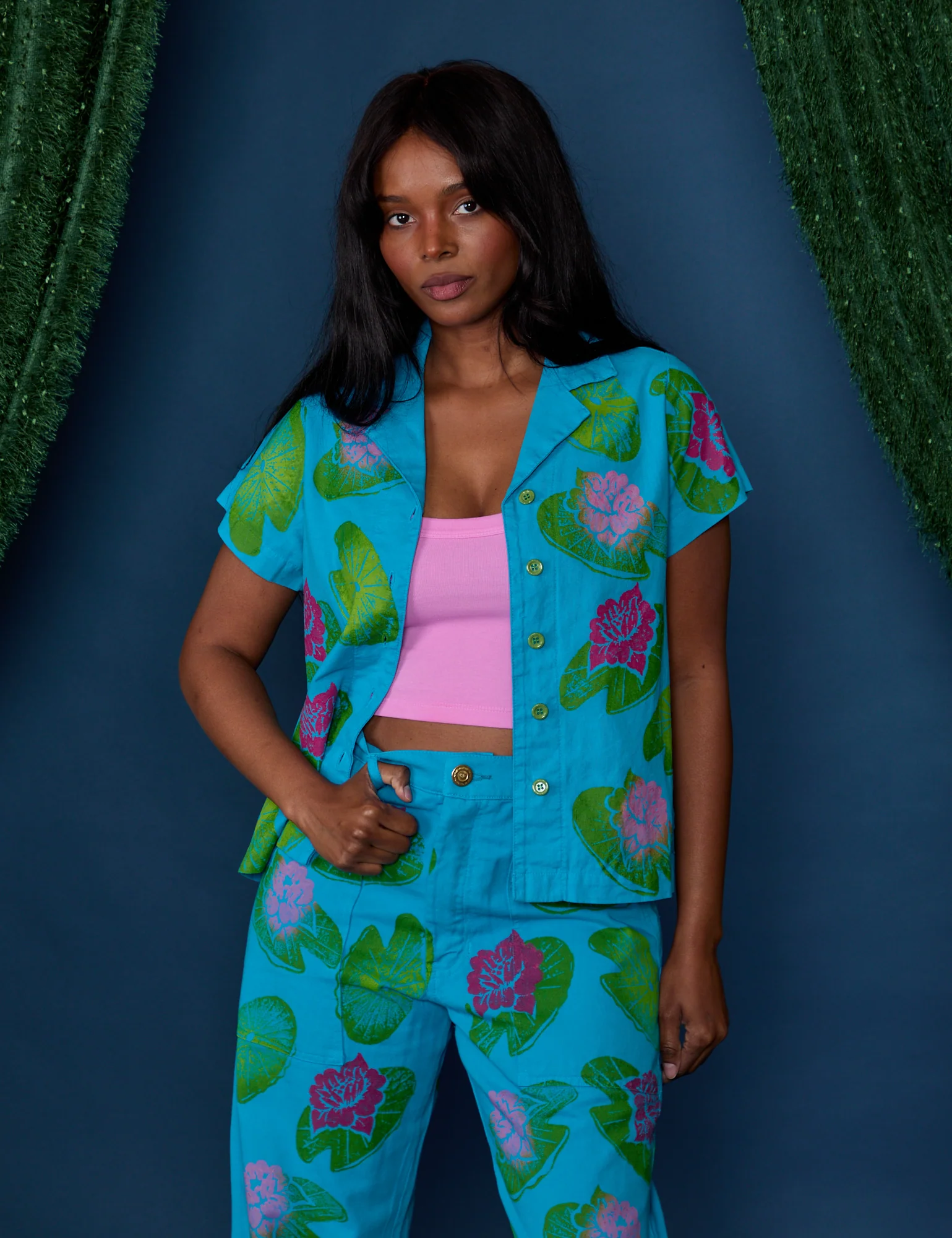Paintstamped Pantry Button-Up - Lilypad - Image 11