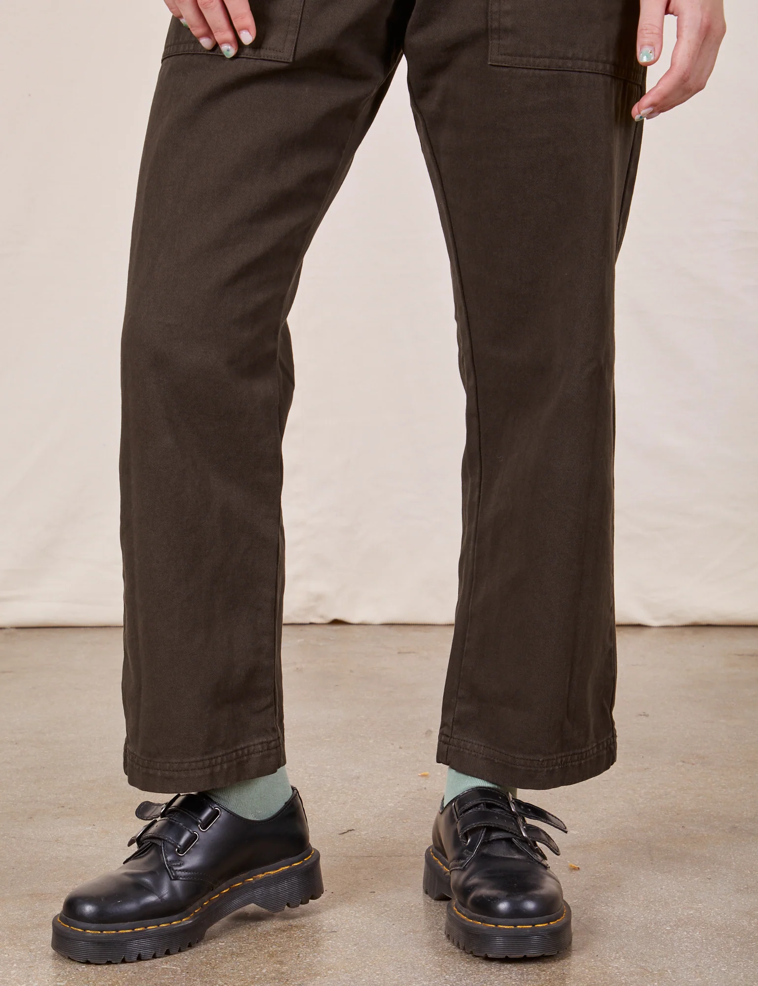 Petite Short Sleeve Jumpsuit - Espresso Brown - Image 17