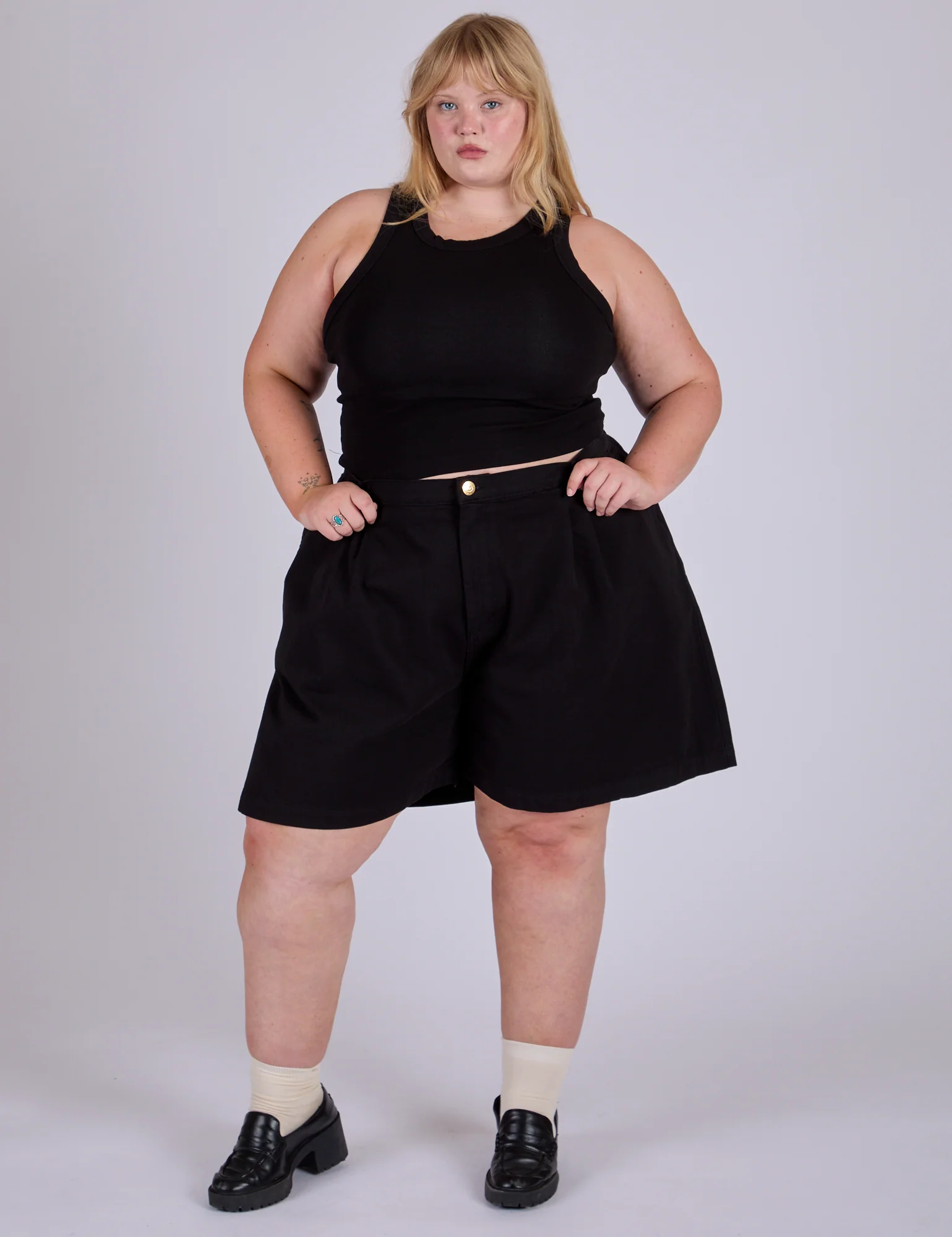 Pleated Trouser Shorts - Basic Black