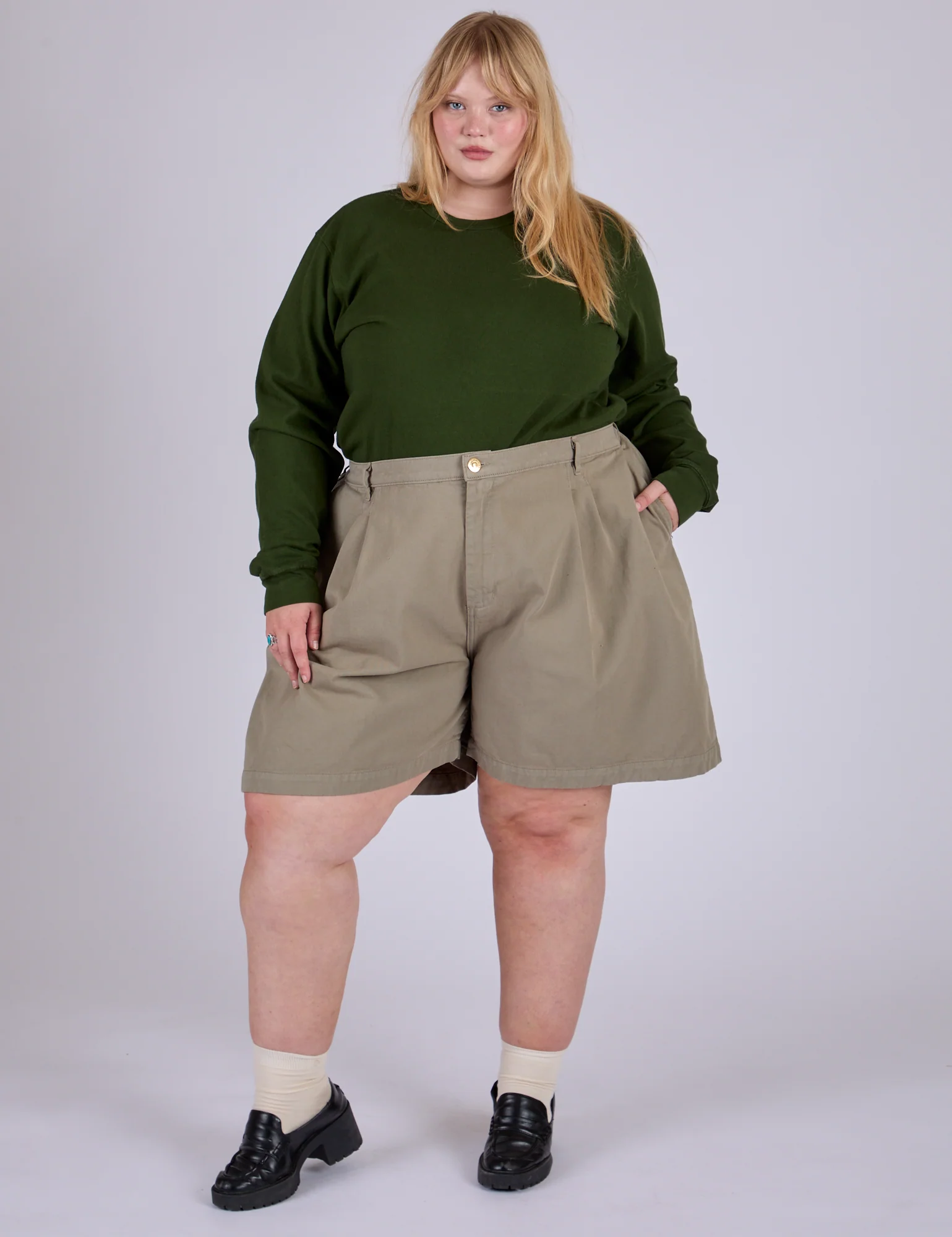 Pleated Trouser Shorts - Khaki Grey - Image 10