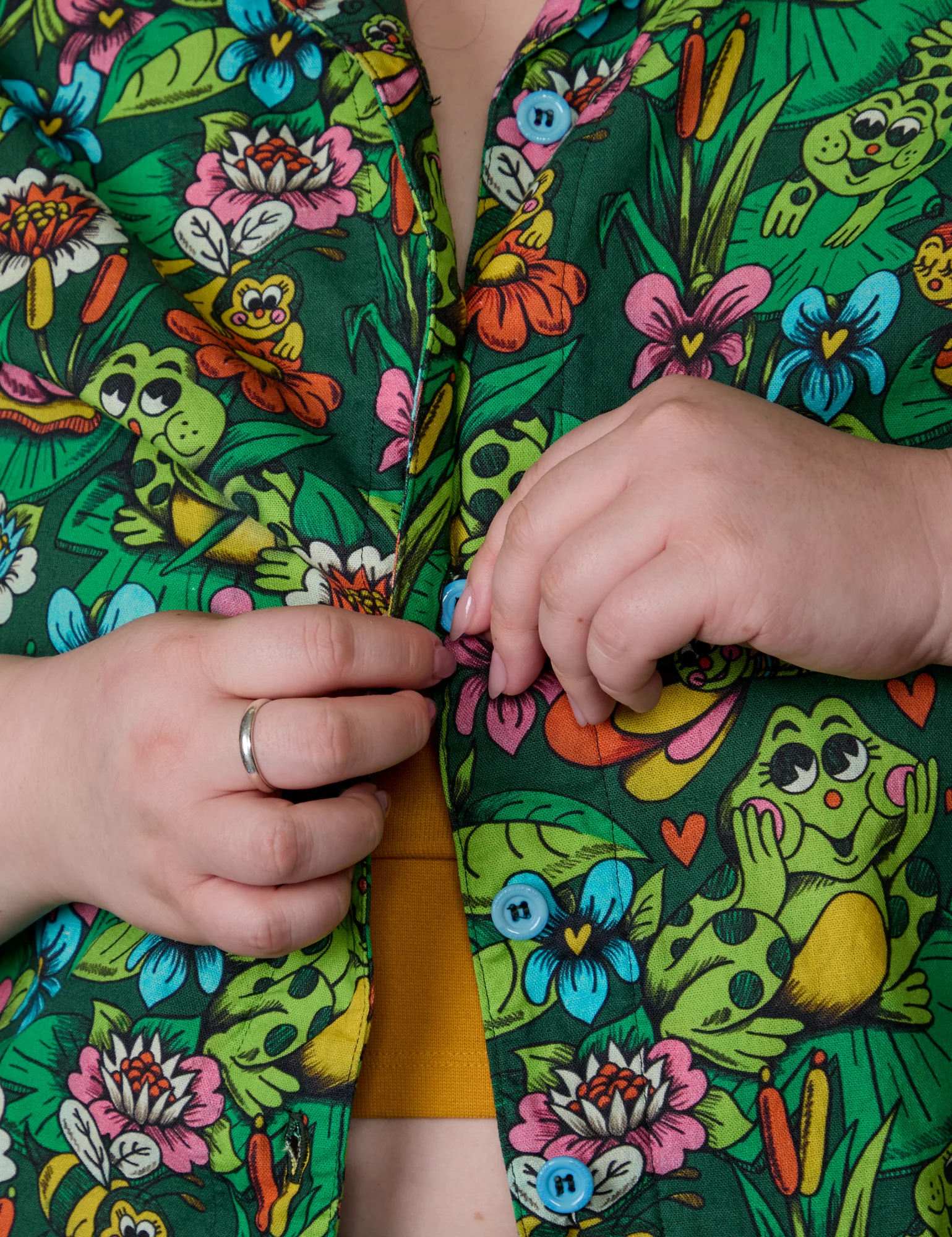 Pond Party Pantry Button-Up - Image 11