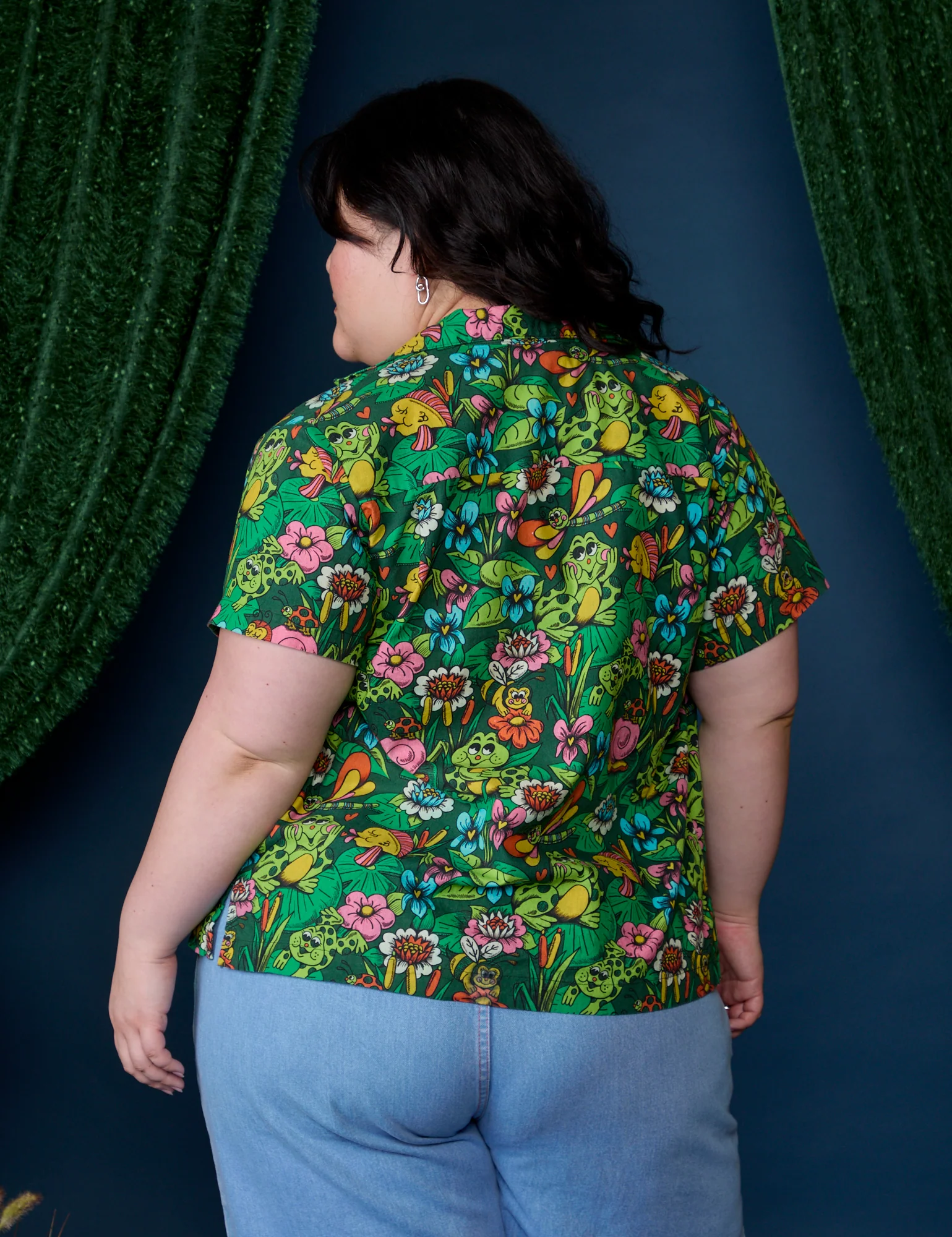 Pond Party Pantry Button-Up - Image 7